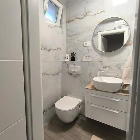 Apartment Tanja Podstrana